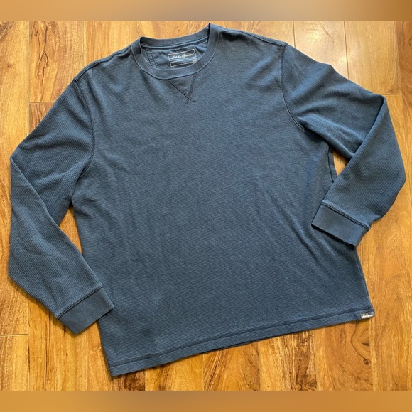Blue Eddie Bauer Henley - Picture 1 of 10